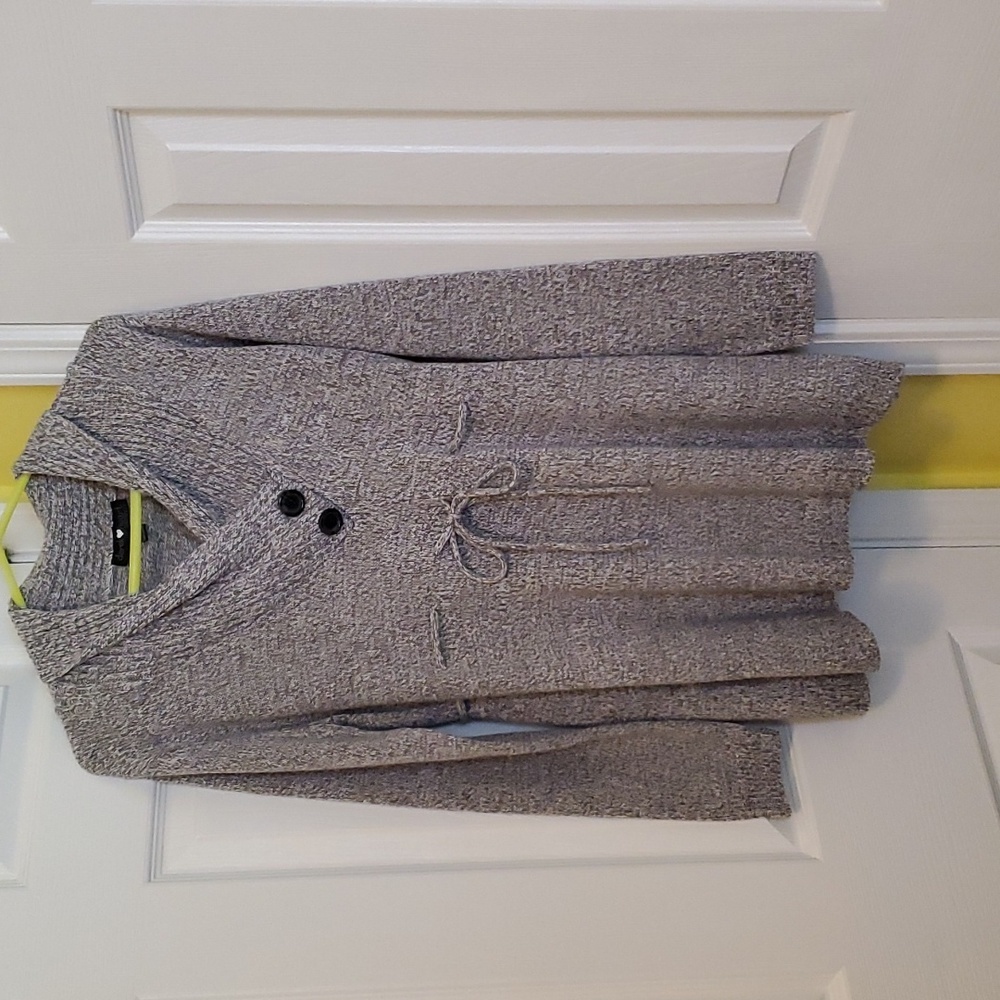 Nice, Derek Heart maternity sweater. Grey, XL.